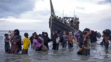 UN warns that 2 boats adrift on Andaman Sea with 400 Rohingya aboard desperately need rescue